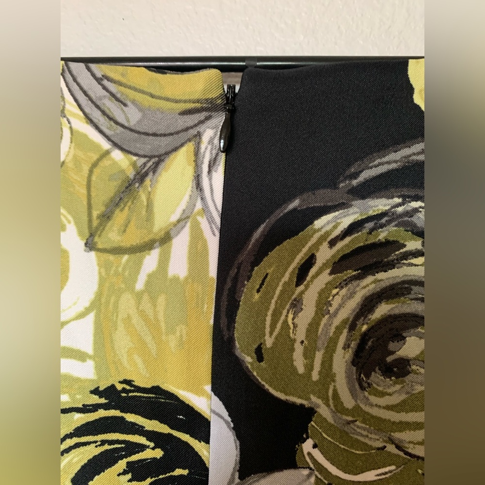 Enchanted Black white and green abstract rose dress - Picture 4 of 5